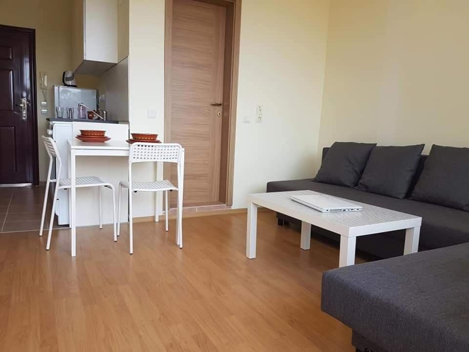 Holiday Fort Golf Club - Premium Apartments Sluneční pobřeží Exteriér fotografie