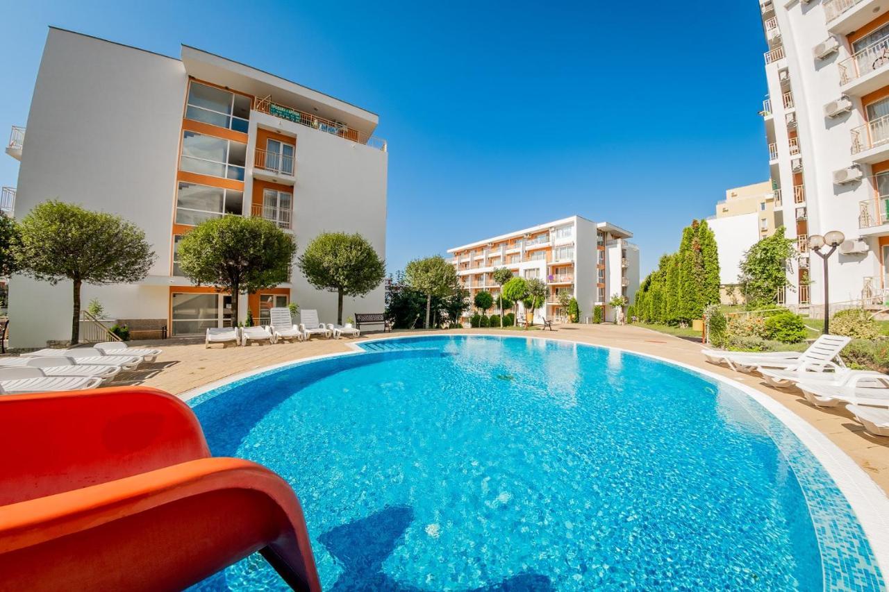 Holiday Fort Golf Club - Premium Apartments Sluneční pobřeží Exteriér fotografie