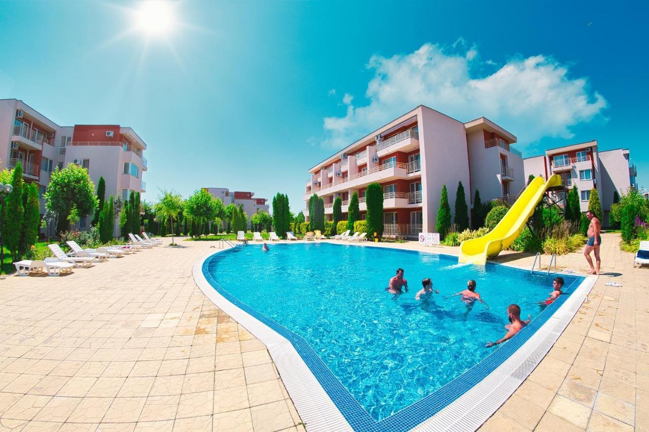 Holiday Fort Golf Club - Premium Apartments Sluneční pobřeží Exteriér fotografie