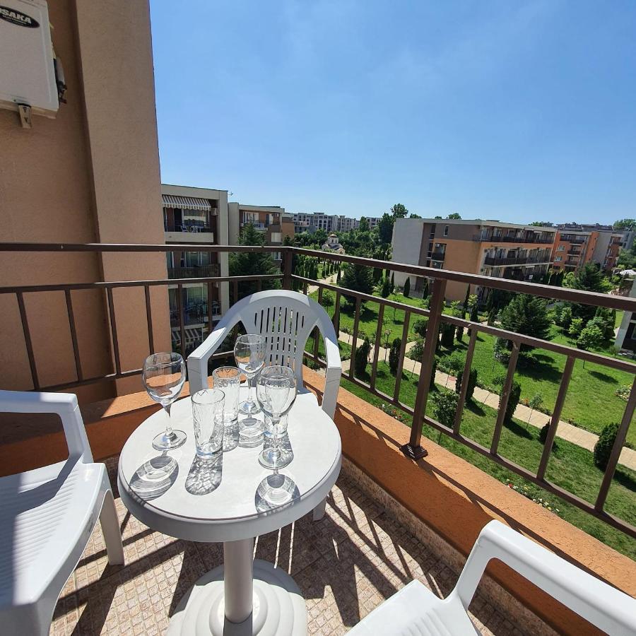 Holiday Fort Golf Club - Premium Apartments Sluneční pobřeží Exteriér fotografie