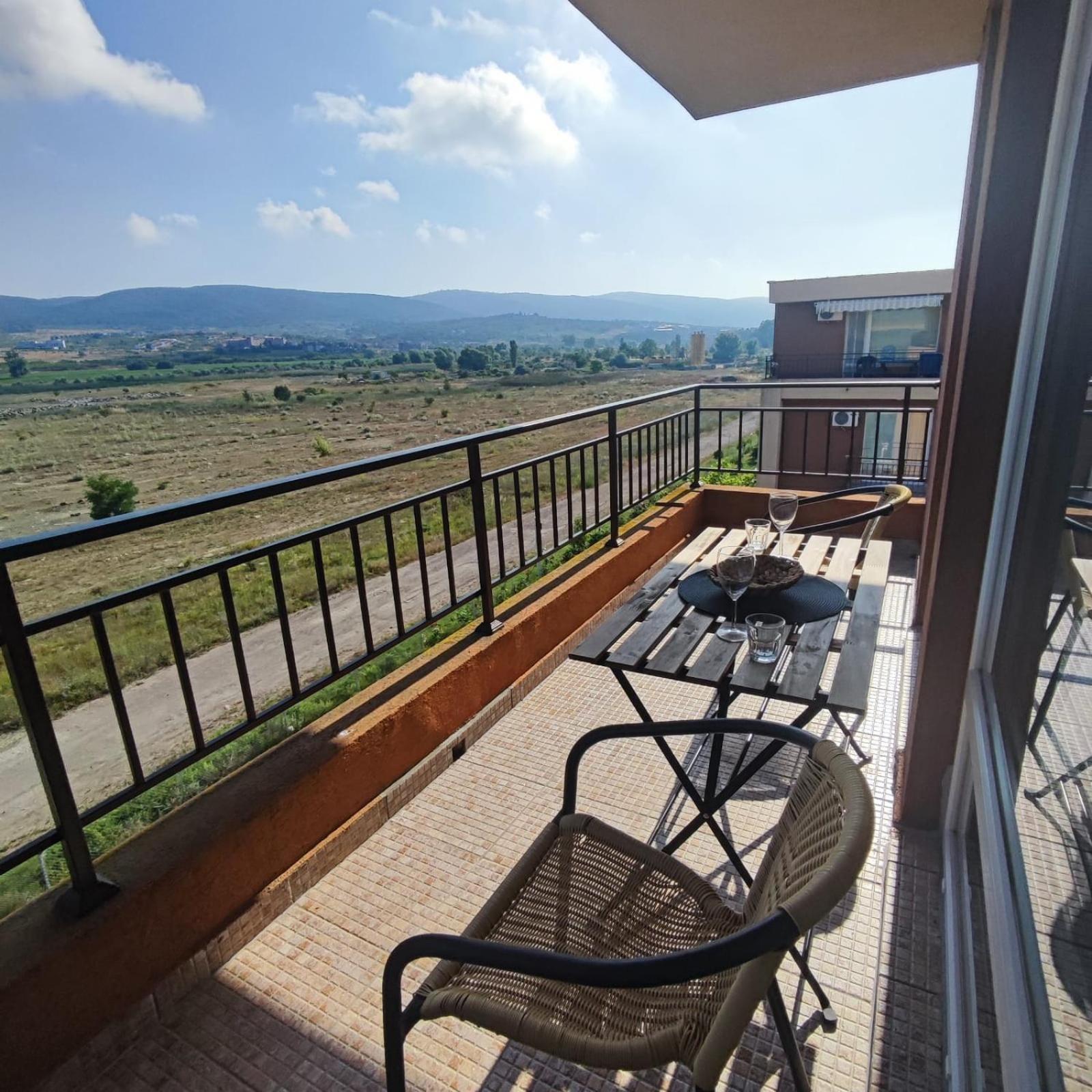 Holiday Fort Golf Club - Premium Apartments Sluneční pobřeží Exteriér fotografie